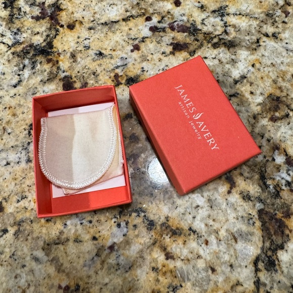 💕James Avery Enamel Floral Heart Wreath Pendant - Picture 6 of 6